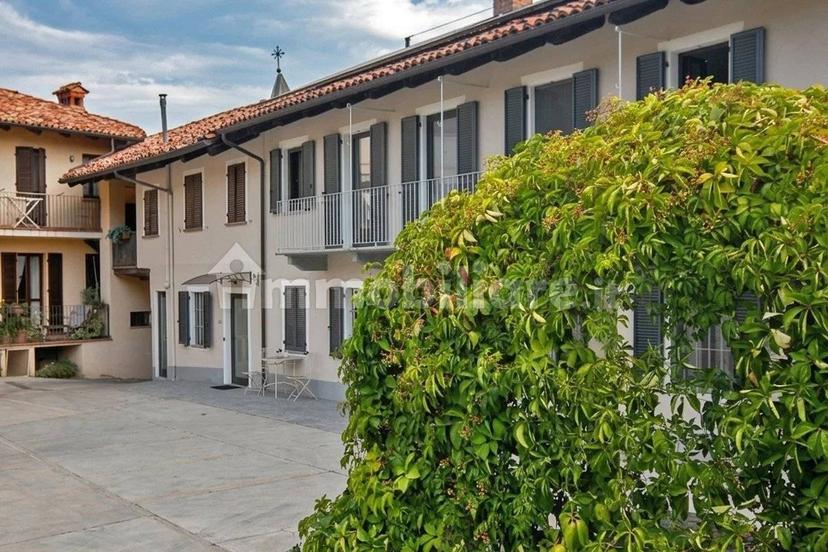 Cascina, ottimo stato, 280 m², La Morra — foto 16 di 39