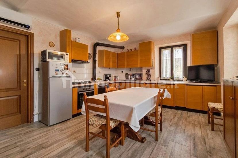 Cascina, ottimo stato, 280 m², La Morra — foto 17 di 39