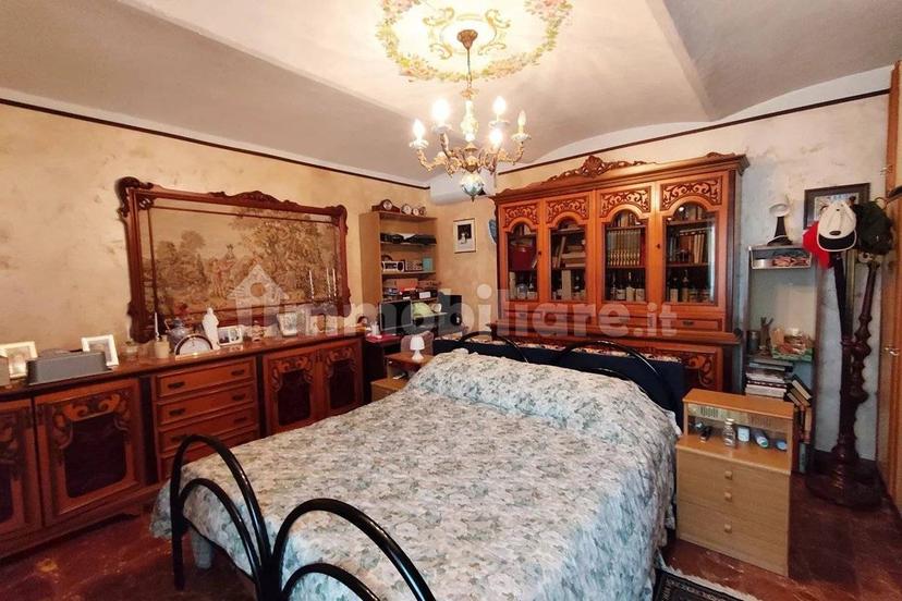 Cascina, ottimo stato, 280 m², La Morra — foto 38 di 39