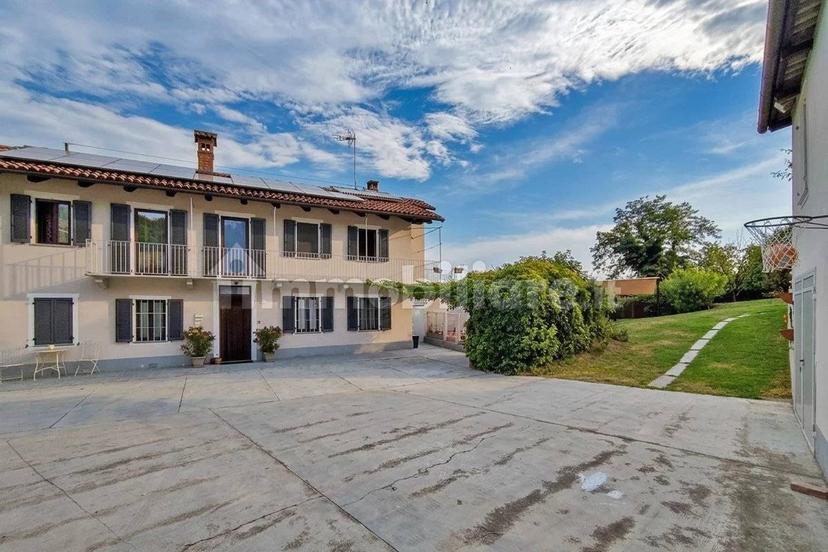 Cascina, ottimo stato, 280 m², La Morra — foto 33 di 39
