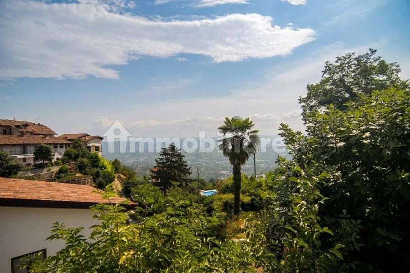 Cascina, ottimo stato, 280 m², La Morra — foto 25 di 39