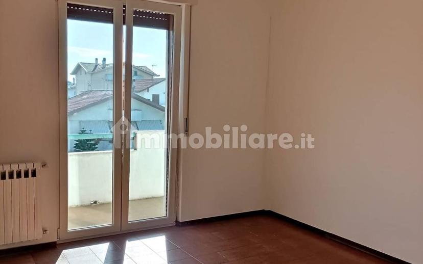 Appartamento via Luigi Settembrini 29, Centro, Montesilvano