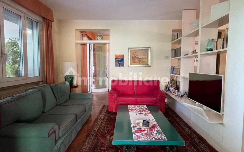 Villa bifamiliare via Giacomo Puccini, Centro, Montegrotto Terme — foto 22 di 31