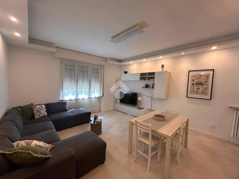 Quadrilocale buono stato, piano rialzato, Desenzano Centro, Desenzano del Garda — foto 4 di 9