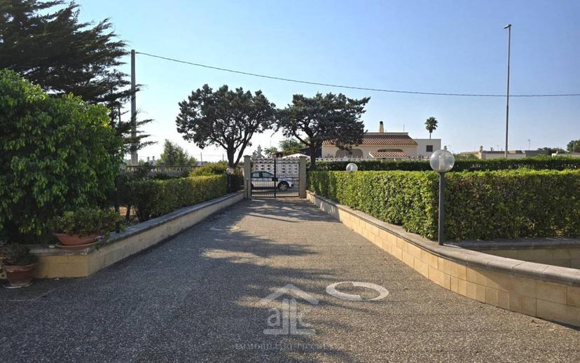 Villa unifamiliare via dei garofani 17, Borgo Grappa - Villaggio Gelsi, Lecce — foto 10 di 42