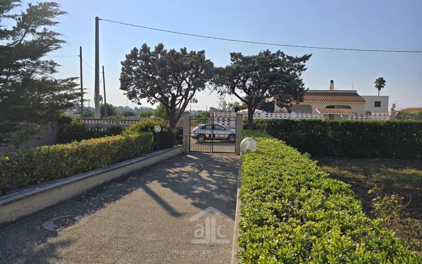 Villa unifamiliare via dei garofani 17, Borgo Grappa - Villaggio Gelsi, Lecce — foto 23 di 42
