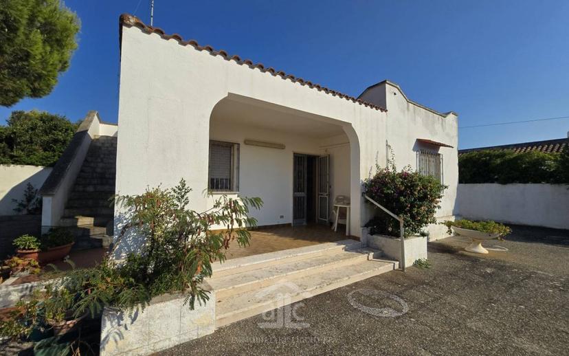 Villa unifamiliare via dei garofani 17, Borgo Grappa - Villaggio Gelsi, Lecce — foto 30 di 42