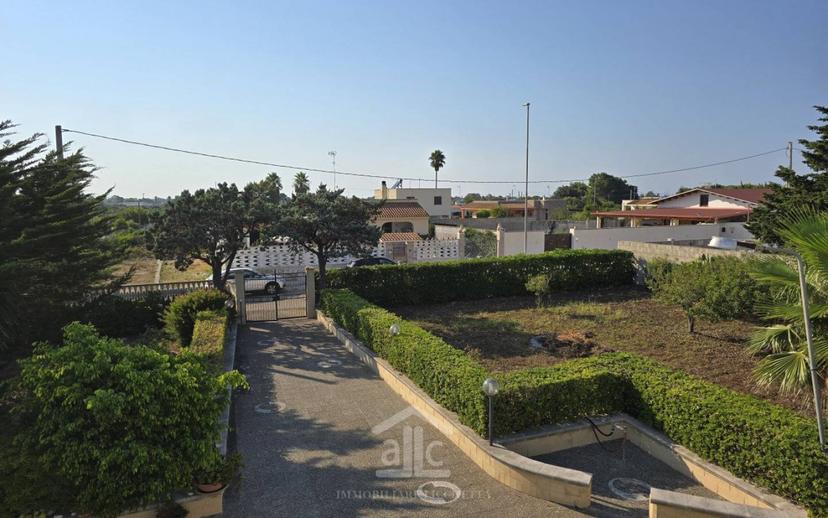 Villa unifamiliare via dei garofani 17, Borgo Grappa - Villaggio Gelsi, Lecce — foto 15 di 42