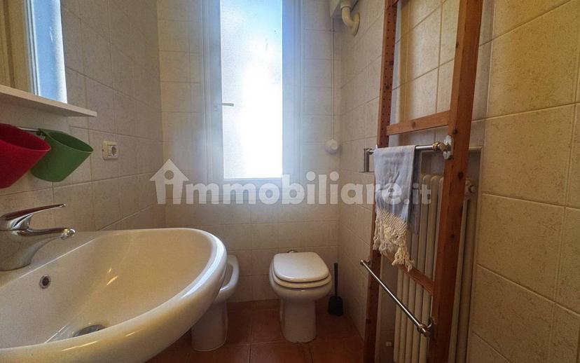 Trilocale via Guglielmo du Tillot, Centro, Colorno — foto 7 di 34