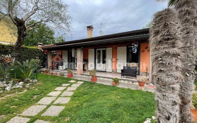 Terratetto unifamiliare via Fosso Nuovo,, Ronchi - Poveromo, Massa — foto 13 di 13