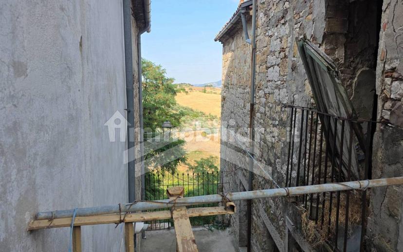 Terratetto unifamiliare 85 m², Castelbottaccio — foto 5 di 14