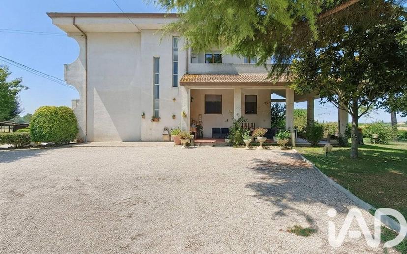 Villa unifamiliare Strada Santa Croce 810, Sant'Elpidio a Mare — foto 7 di 28