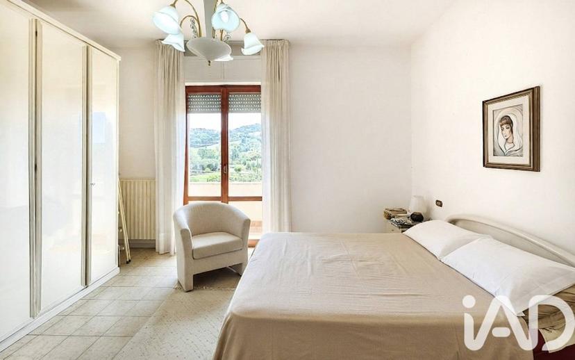 Villa unifamiliare Strada Santa Croce 810, Sant'Elpidio a Mare — foto 4 di 28