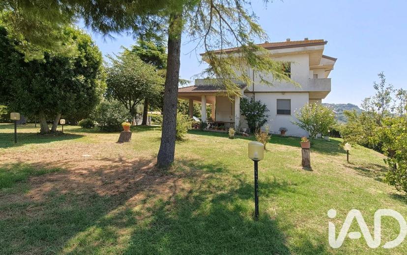 Villa unifamiliare Strada Santa Croce 810, Sant'Elpidio a Mare — foto 5 di 28