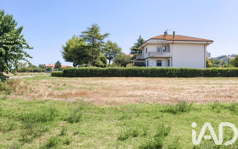 Villa unifamiliare Strada Santa Croce 810, Sant'Elpidio a Mare — foto 9 di 28