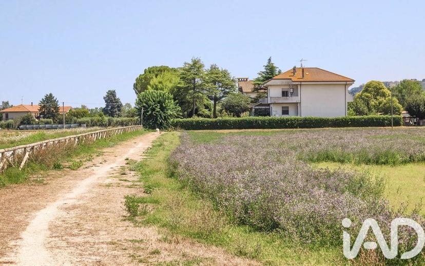 Villa unifamiliare Strada Santa Croce 810, Sant'Elpidio a Mare — foto 10 di 28