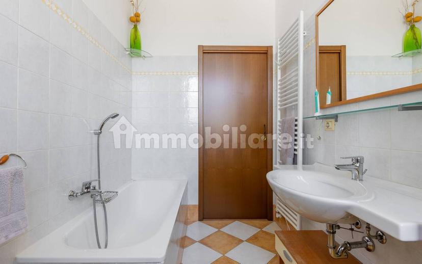 Villa plurifamiliare via San Donato 247, Granarolo dell'Emilia — foto 18 di 31
