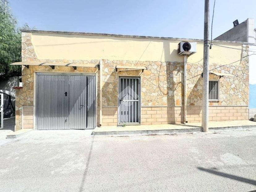 Terratetto unifamiliare via Pompei 15, San Pietro in Bevagna, Manduria — foto 9 di 47