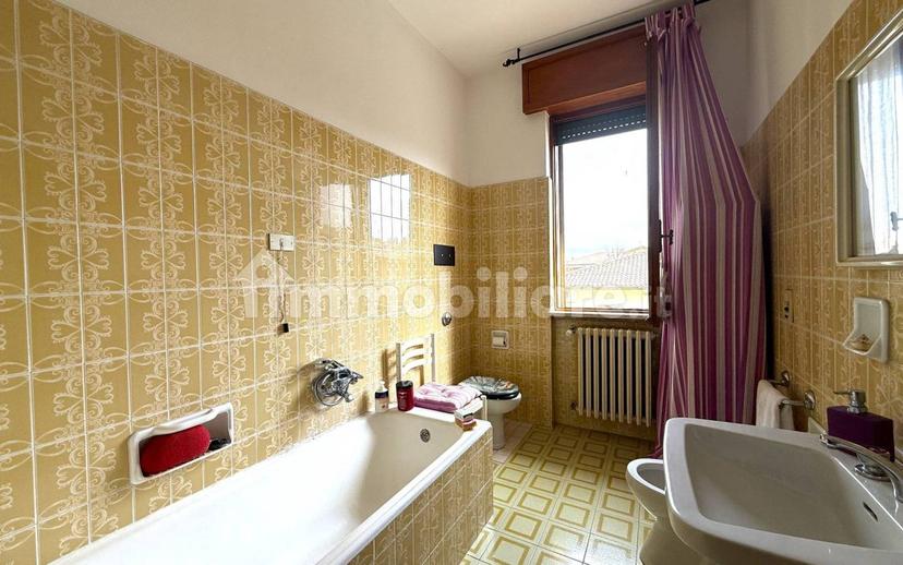 Terratetto plurifamiliare 220 m², buono stato, Stezzano — foto 16 di 38