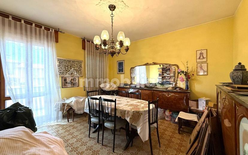 Terratetto plurifamiliare 220 m², buono stato, Stezzano — foto 27 di 38