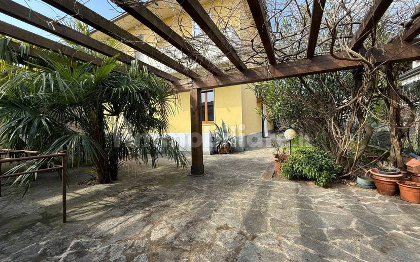 Terratetto plurifamiliare 220 m², buono stato, Stezzano — foto 8 di 38