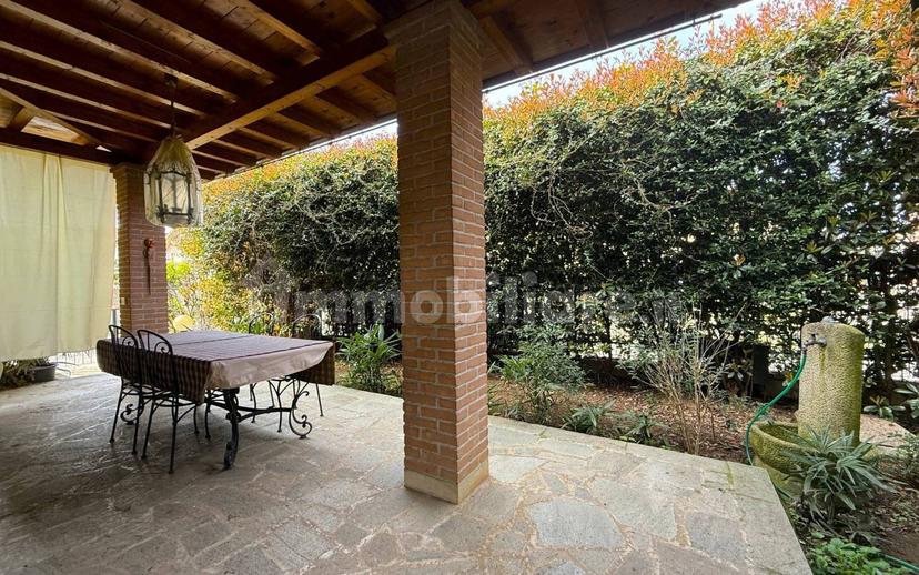 Terratetto plurifamiliare 220 m², buono stato, Stezzano — foto 2 di 38