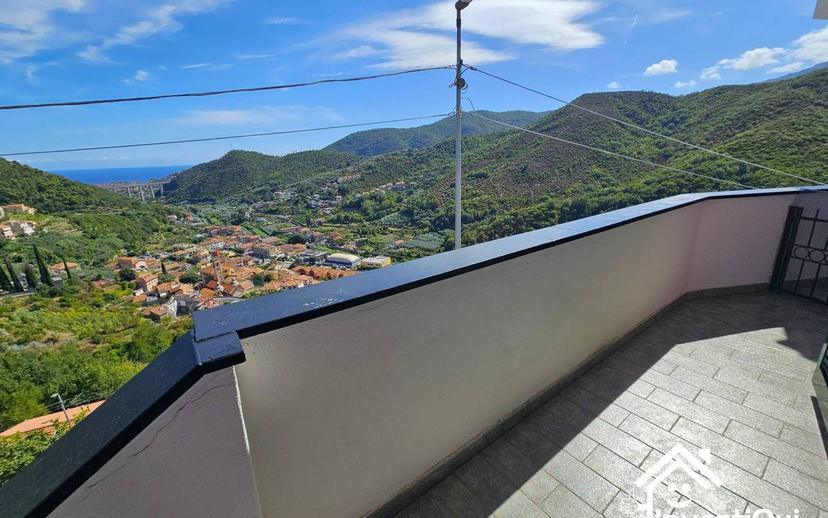 Bilocale via Giorni-Santarò 105, Centro, Tovo San Giacomo — foto 7 di 26