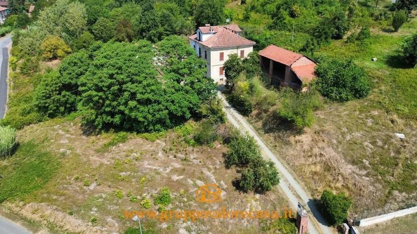 Terratetto unifamiliare 500 m², da ristrutturare, Acqui Terme — foto 12 di 13