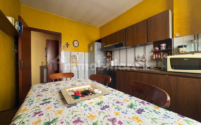 Trilocale via Simone Mayr, Centro, Brembate — foto 5 di 26