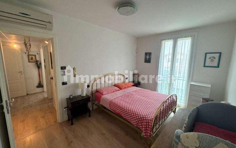 Trilocale piazzale Geminiano Loschi, Centro, Soliera — foto 15 di 27
