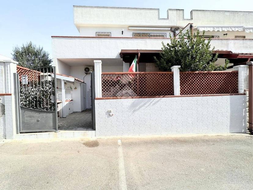 Villa unifamiliare via Pesaro 48, San Pietro in Bevagna, Manduria — foto 3 di 17