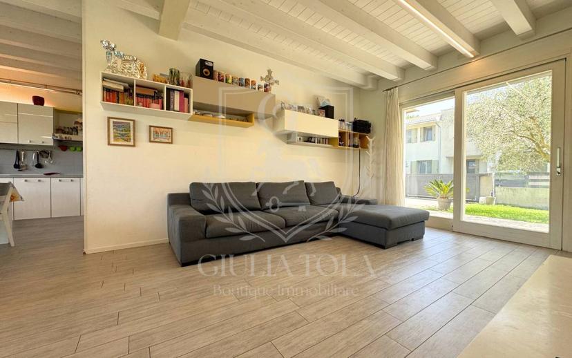Terratetto unifamiliare via Ca' Sagredo, Favorita, Venezia — foto 10 di 48
