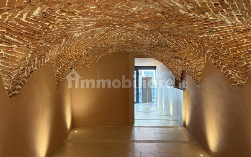 Appartamento via Roma, Centro, Bassano del Grappa — foto 9 di 19