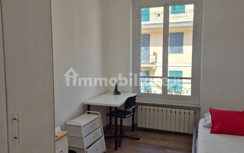Stanza singola corso Galliera 11, Genova