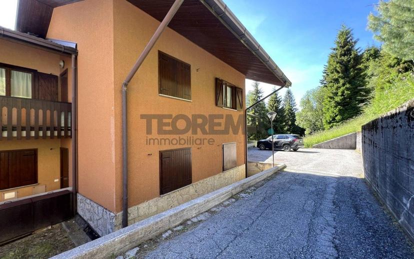 Bilocale via alle Baite 5, Castione della Presolana