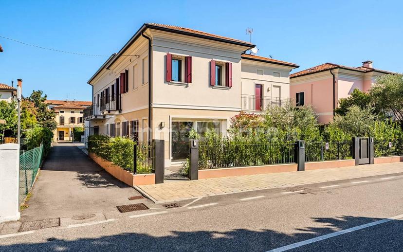 Villa bifamiliare via Cavini, San Lazzaro - Ghirada, Treviso — foto 16 di 20