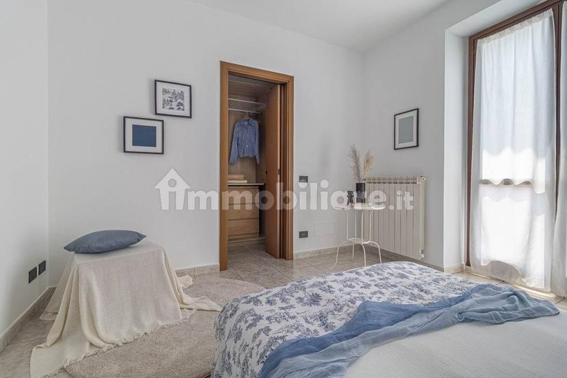 Terratetto unifamiliare via Campo dei Fiori 13, Centro, Angera — foto 35 di 47