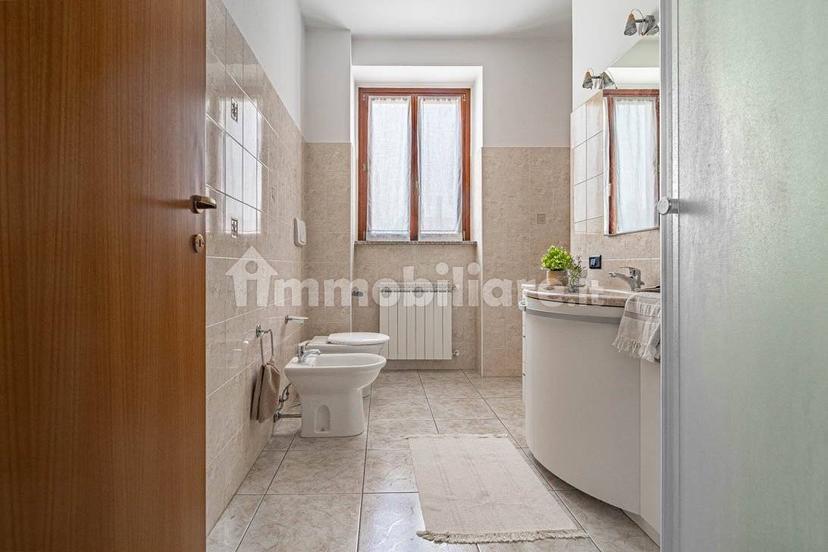 Terratetto unifamiliare via Campo dei Fiori 13, Centro, Angera — foto 45 di 47