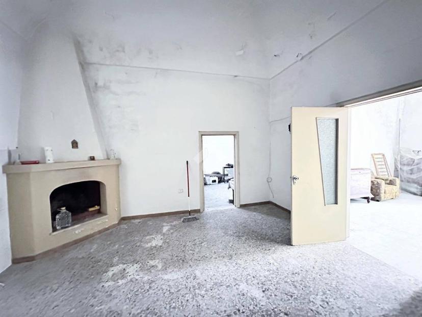 Terratetto unifamiliare via Goito 66, Sava — foto 2 di 14