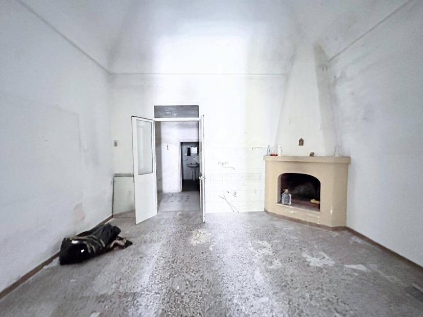 Terratetto unifamiliare via Goito 66, Sava — foto 3 di 14