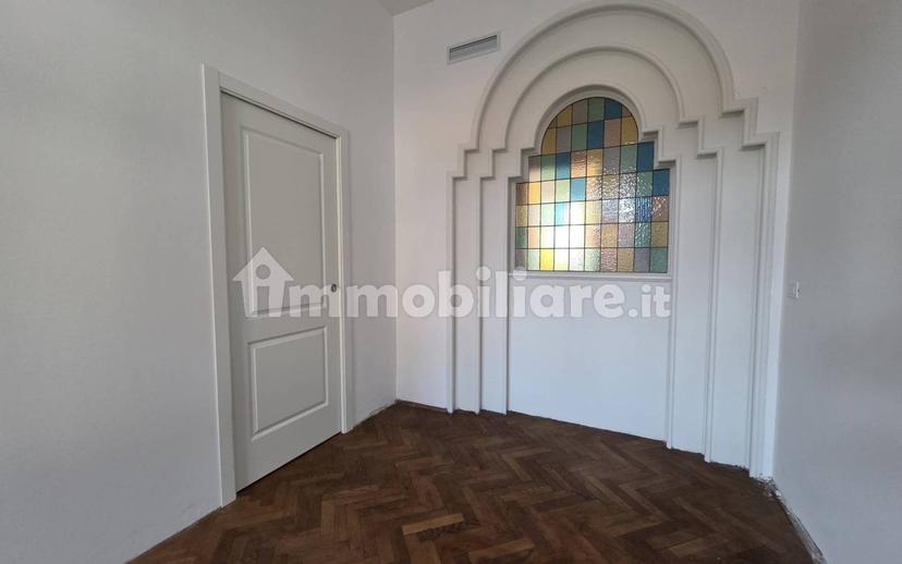 Attico via del Coroneo 6, Borgo Teresiano, Trieste — foto 4 di 9