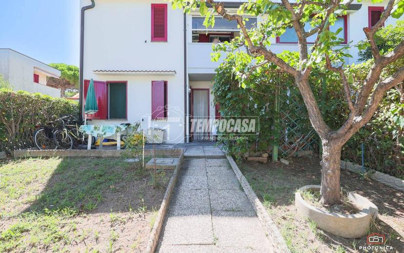 Appartamento in villa viale Gaetano Donizetti, Lido Adriano, Lido Adriano - Lido di Dante, Ravenna