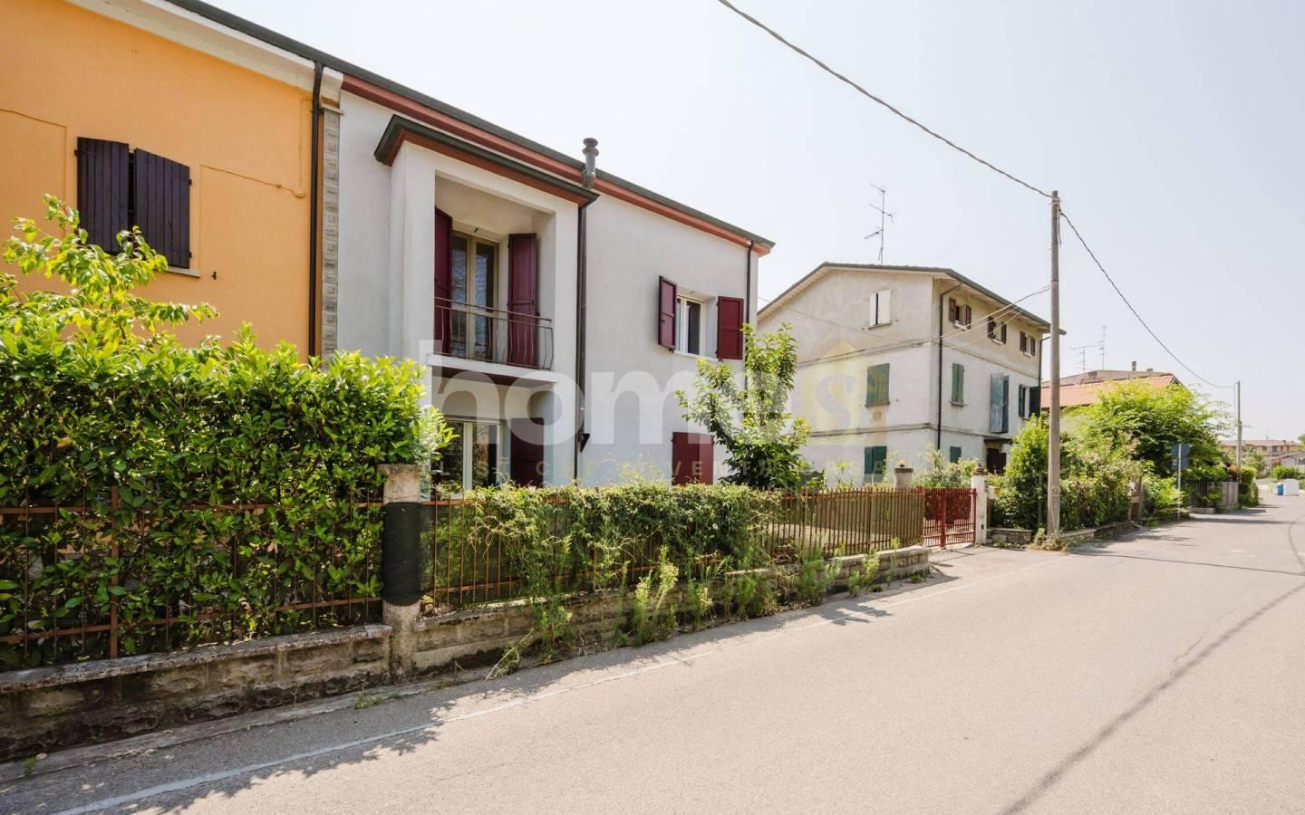 Villa unifamiliare via Antonio Fogazzaro 18, Baragalla - Canalina, Reggio Emilia