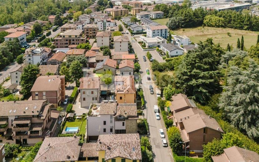 Villa unifamiliare via Antonio Fogazzaro 18, Baragalla - Canalina, Reggio Emilia — foto 2 di 58