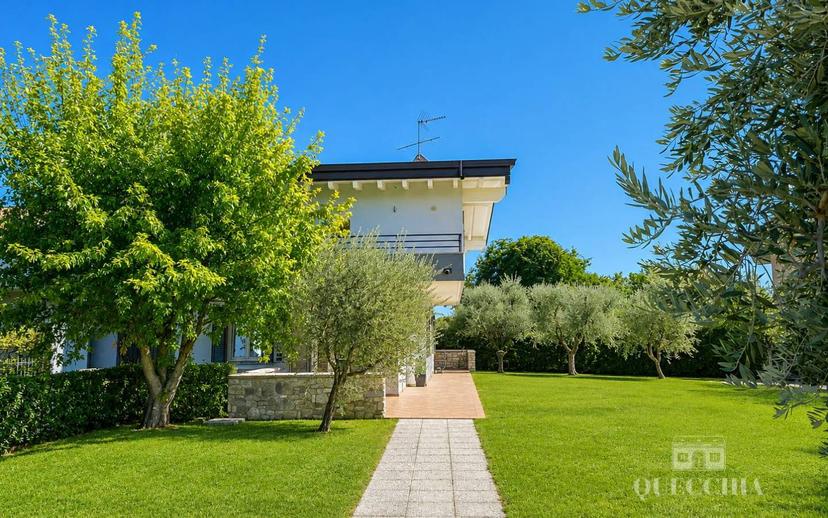 Villa bifamiliare via Salvo D'Acquisto 5, Centro, San Felice del Benaco — foto 17 di 21