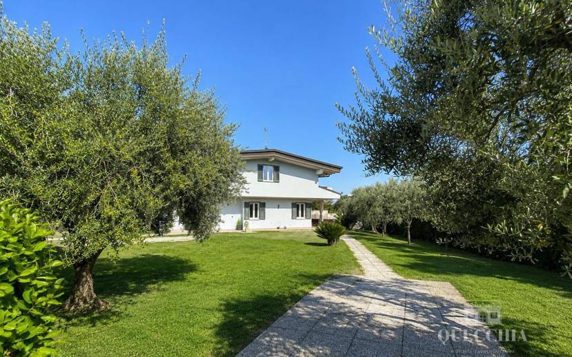 Villa bifamiliare via Salvo D'Acquisto 5, Centro, San Felice del Benaco — foto 20 di 21