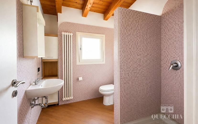 Villa bifamiliare via Salvo D'Acquisto 5, Centro, San Felice del Benaco — foto 3 di 21