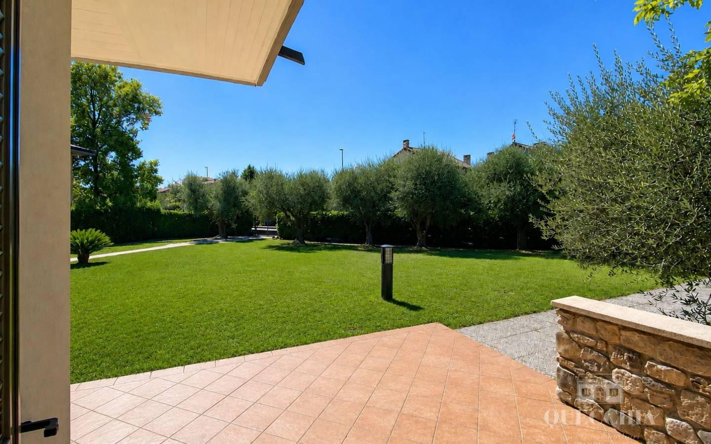 Villa bifamiliare via Salvo D'Acquisto 5, Centro, San Felice del Benaco