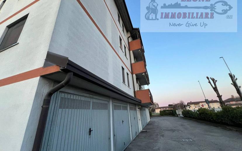 Trilocale via Ciro Menotti 7, Centro, Vidigulfo — foto 22 di 27