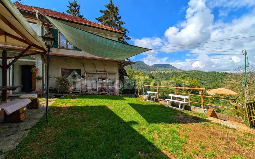Villa unifamiliare via Spallarossa 21, Bavari, Genova — foto 18 di 48